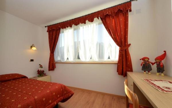 Hotel Zirmes Moena Extérieur photo