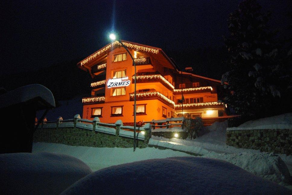 Hotel Zirmes Moena Extérieur photo